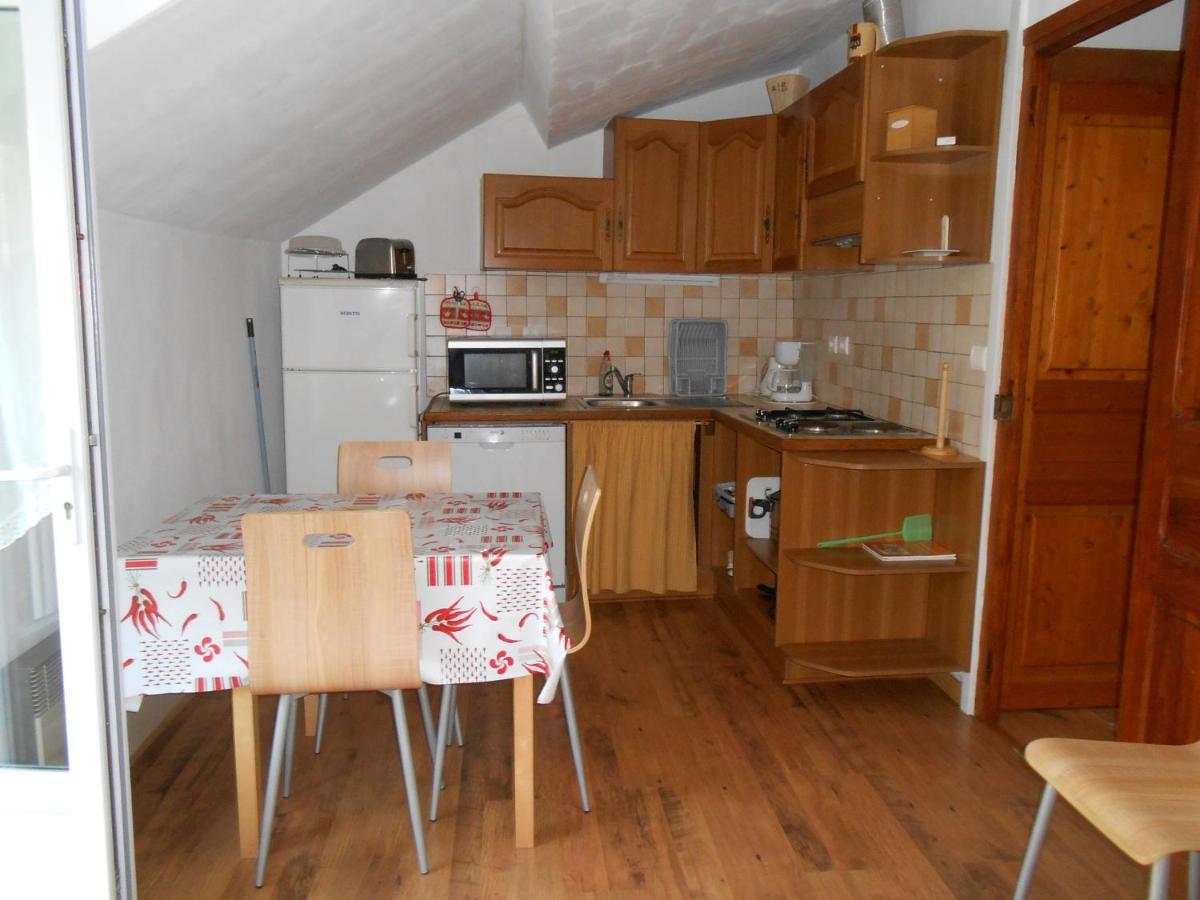 Location Mirande 2 Chambres 4 Couchages 9 Rue De Soupon لارونس المظهر الخارجي الصورة